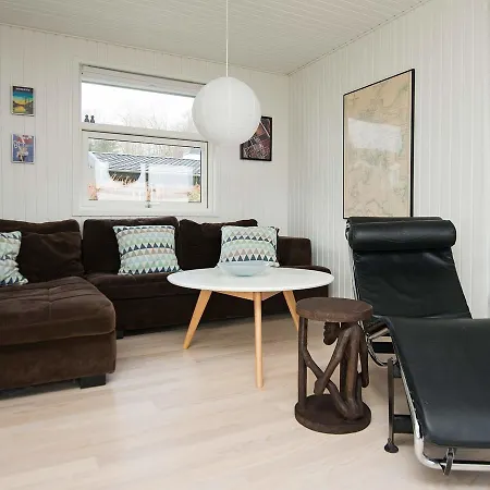 Holiday Home Bjert * Sønder Bjert